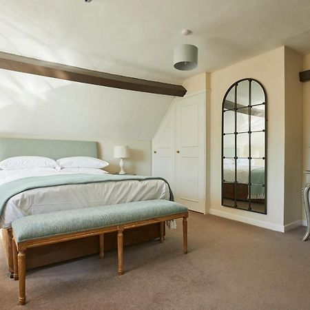 The Royal Oak, Yattendon Frilsham Екстер'єр фото