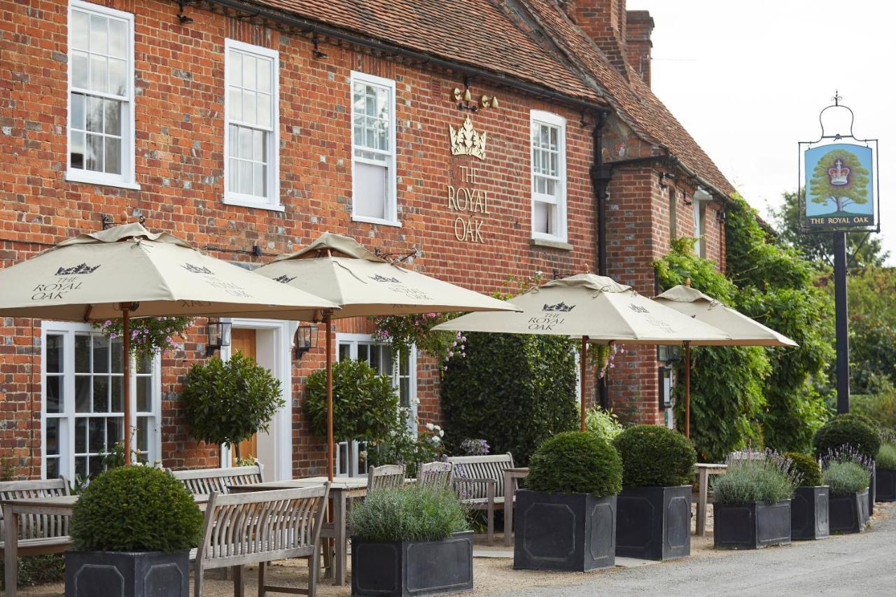 The Royal Oak, Yattendon Frilsham Екстер'єр фото