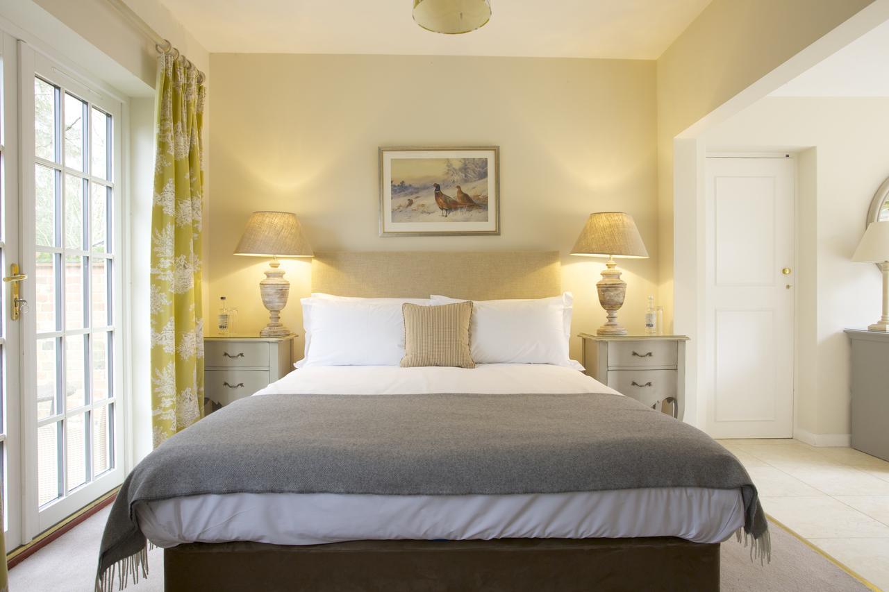 The Royal Oak, Yattendon Frilsham Екстер'єр фото