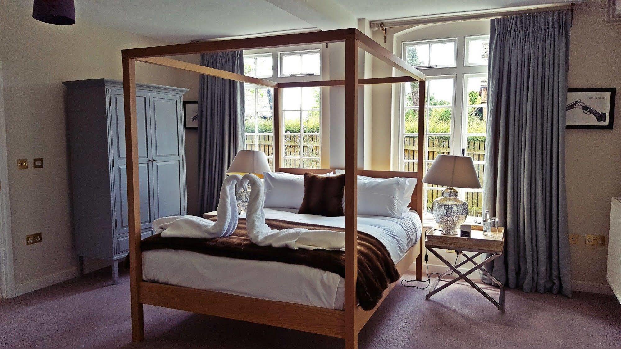 The Royal Oak, Yattendon Frilsham Екстер'єр фото