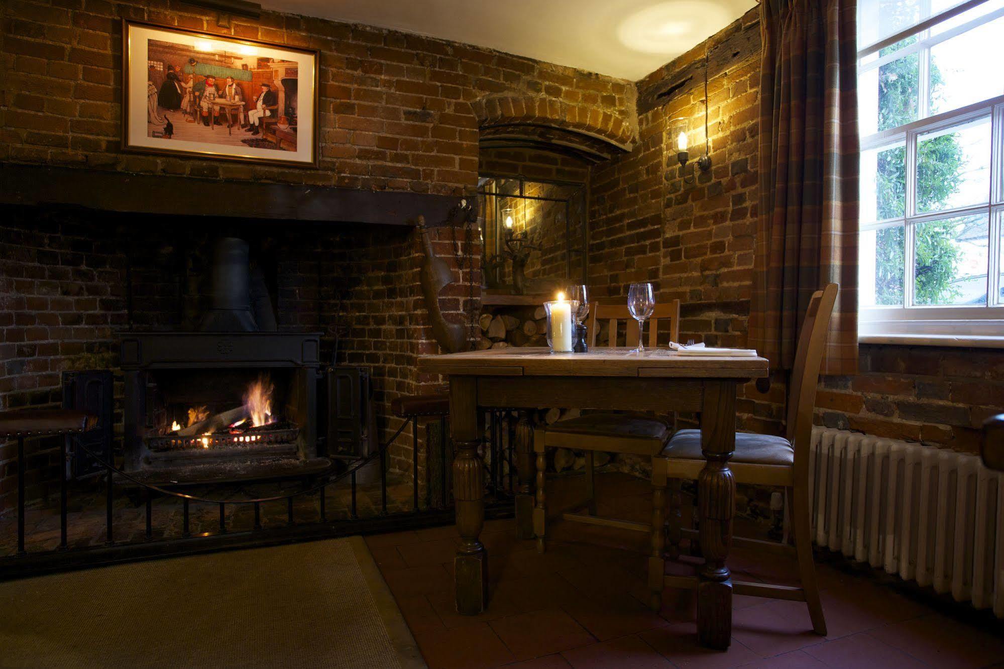 The Royal Oak, Yattendon Frilsham Екстер'єр фото