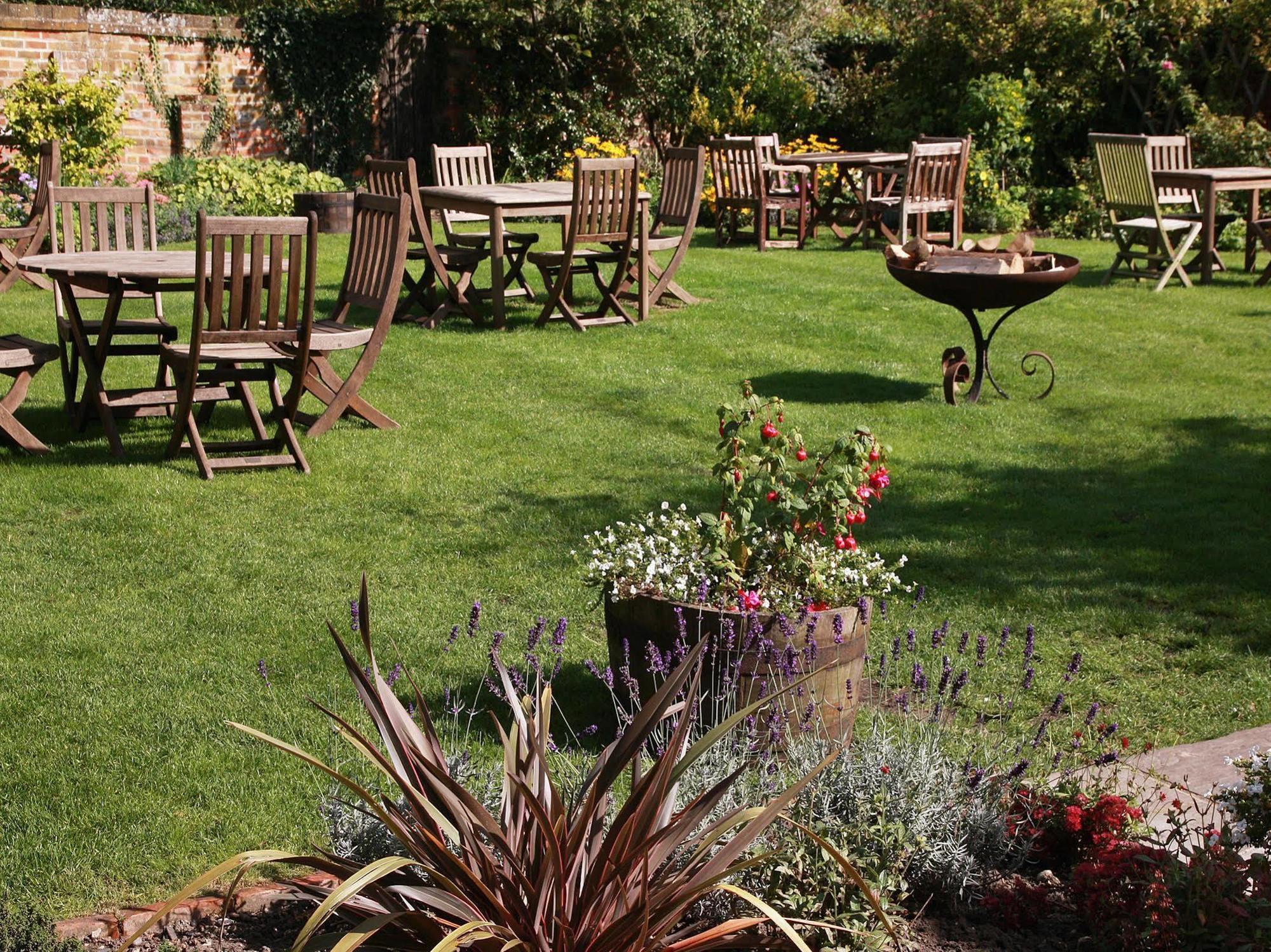 The Royal Oak, Yattendon Frilsham Екстер'єр фото